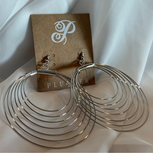 Plunder Shiny Silver Layered Multi-Hoop Earrings - Picture 2 of 4